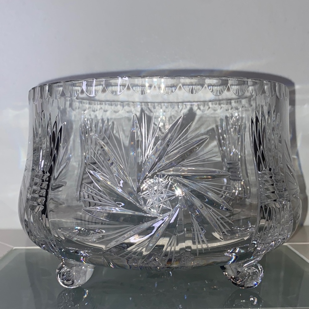 Vintage Bohemian Crystal Whirling Star Footed Candy Bowl Pinwheel Serving Dish - Picture 3 of 16